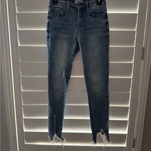 Trendy Blue Distressed Ankle Jeans